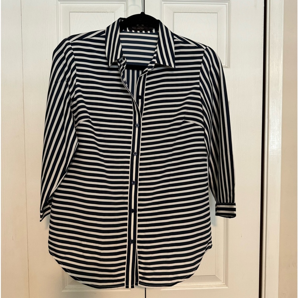 THE LIMITED Women’s Blue and White Stripe Button Front 3/4 Sleeve Top SZ S